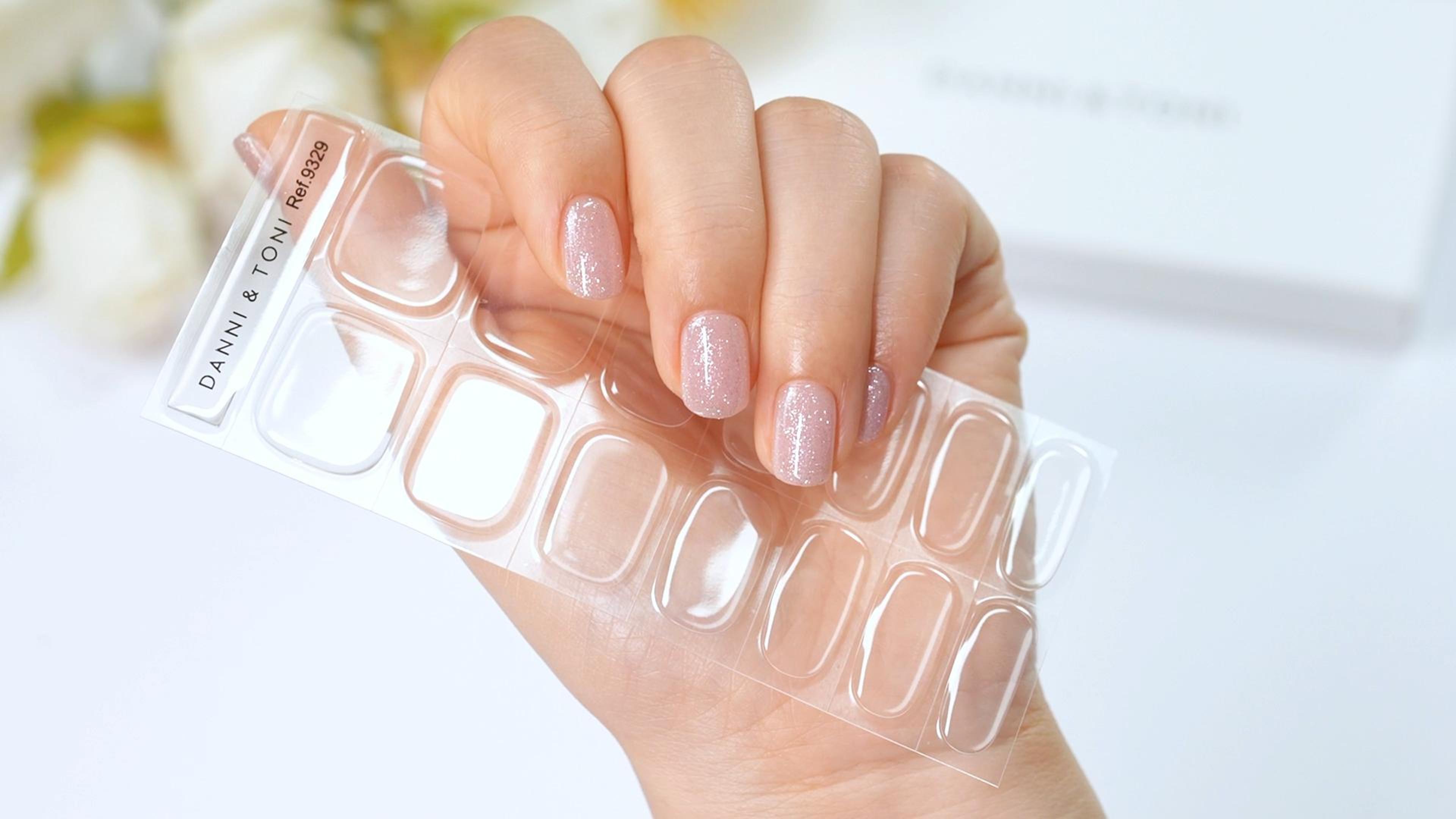 DANNI & TONI Semi Cured Gel Nail Strips Transparent Crystal